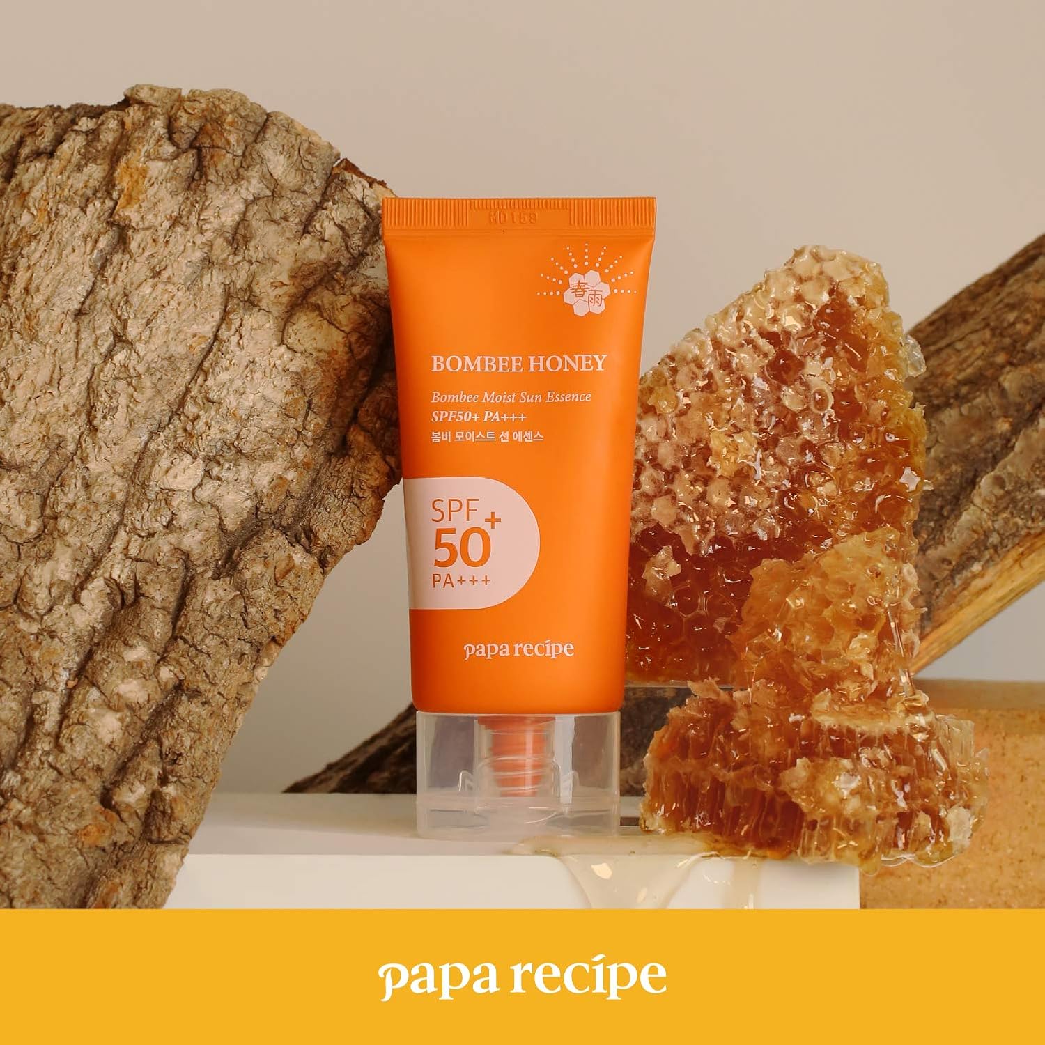 papa recipe Bombee Moist Sun Essence SPF50+ PA+++ 50ml [US, Japan, Germany, India, UK, Uae, France, Italy, Brazil, Canada, Russia, South Africa, Australia, Kuwait, Mexico, Indonesia, Netherlands, Saudi Arabia, UKRAIN, Finland, POLAND, Singapore, Malaysia ]