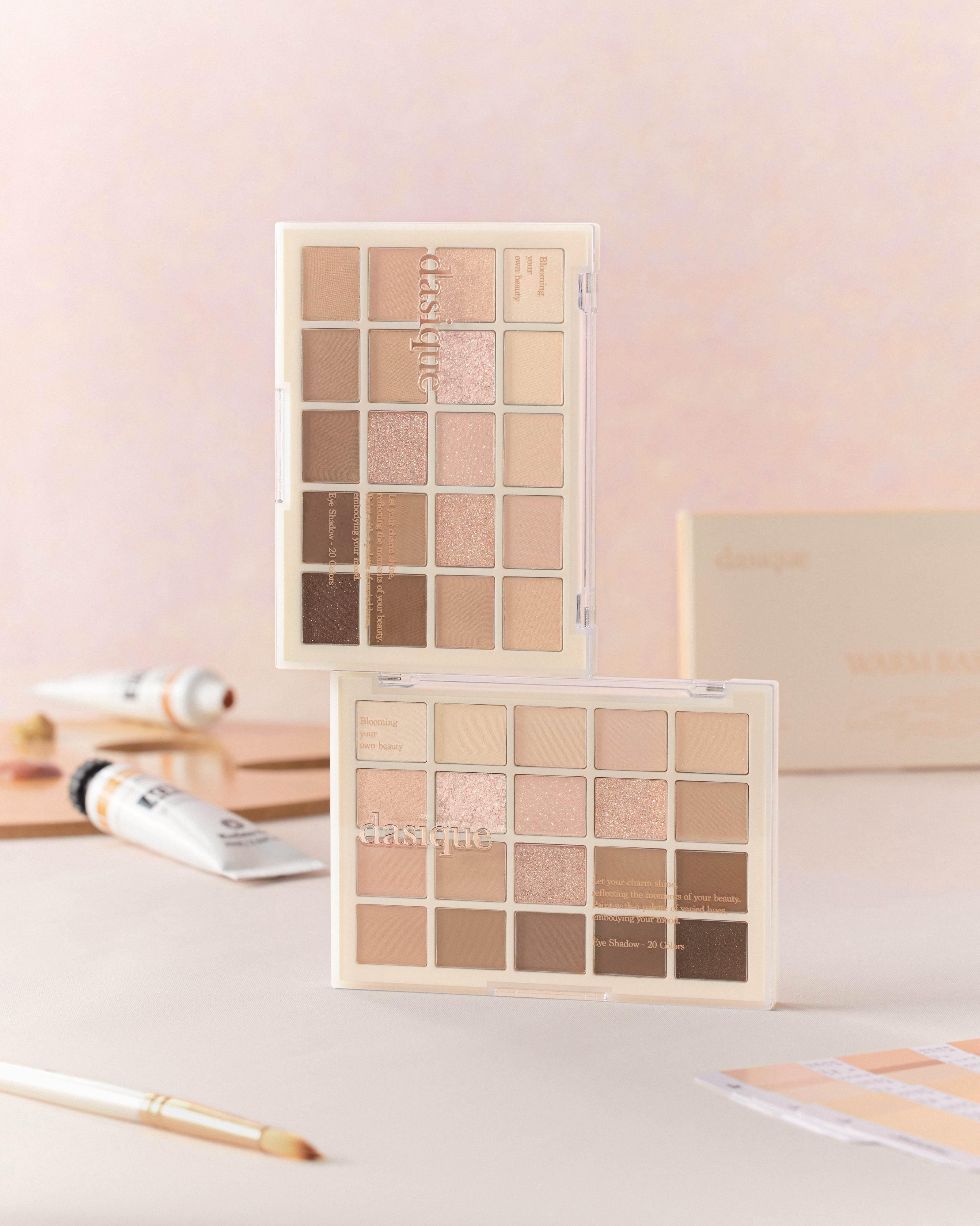 dasique Mood Shadow Palette - #01 Warm Basic [US, Japan, Germany, India, UK, Uae, France, Italy, Brazil, Canada, Russia, South Africa, Australia, Kuwait, Mexico, Indonesia, Netherlands, Saudi Arabia, UKRAIN, Finland, POLAND, Singapore, Malaysia ]
